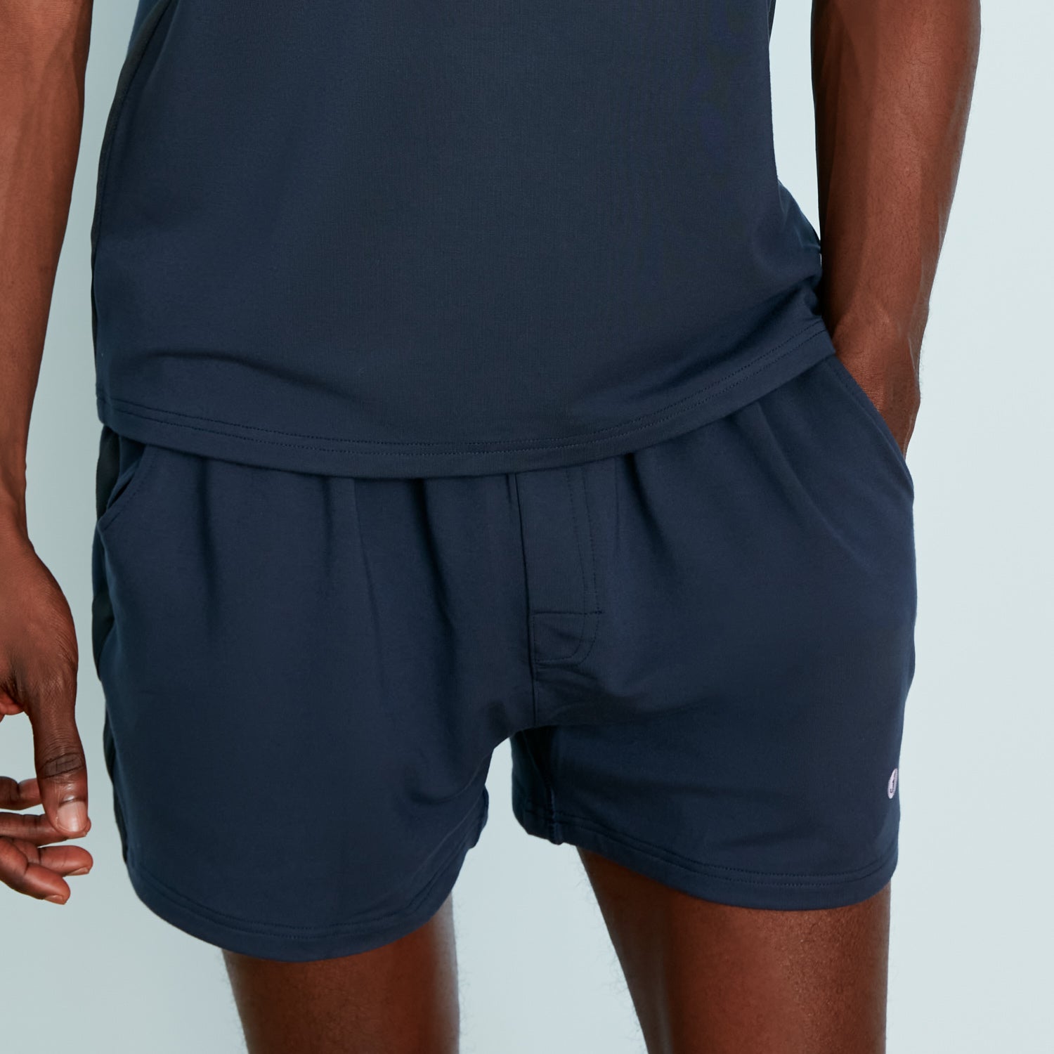 modelsizing1: Tope is 6’2” and wearing a medium. | type: men