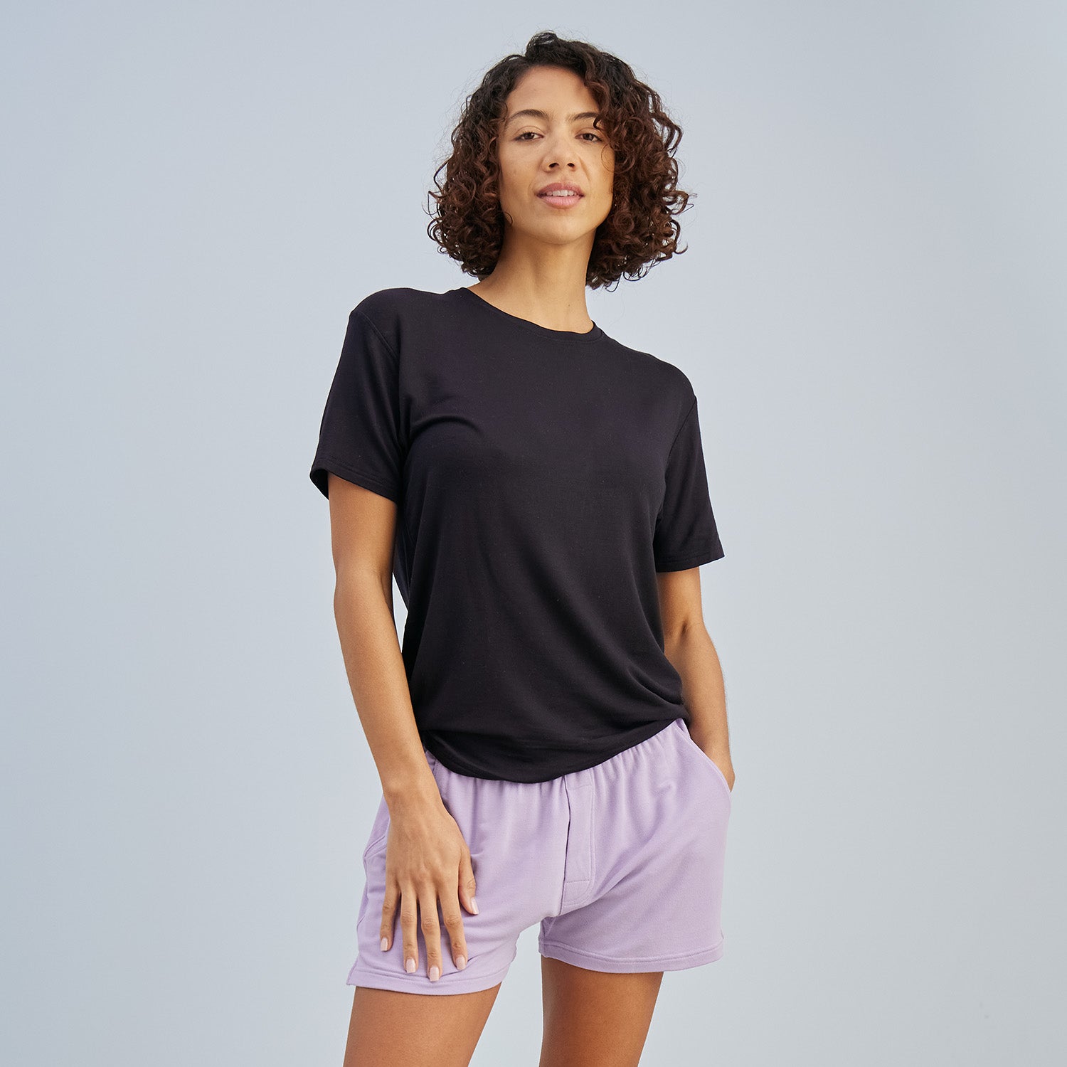 modelsizing1: Sharee is 5’9” and wearing a small. | type: women