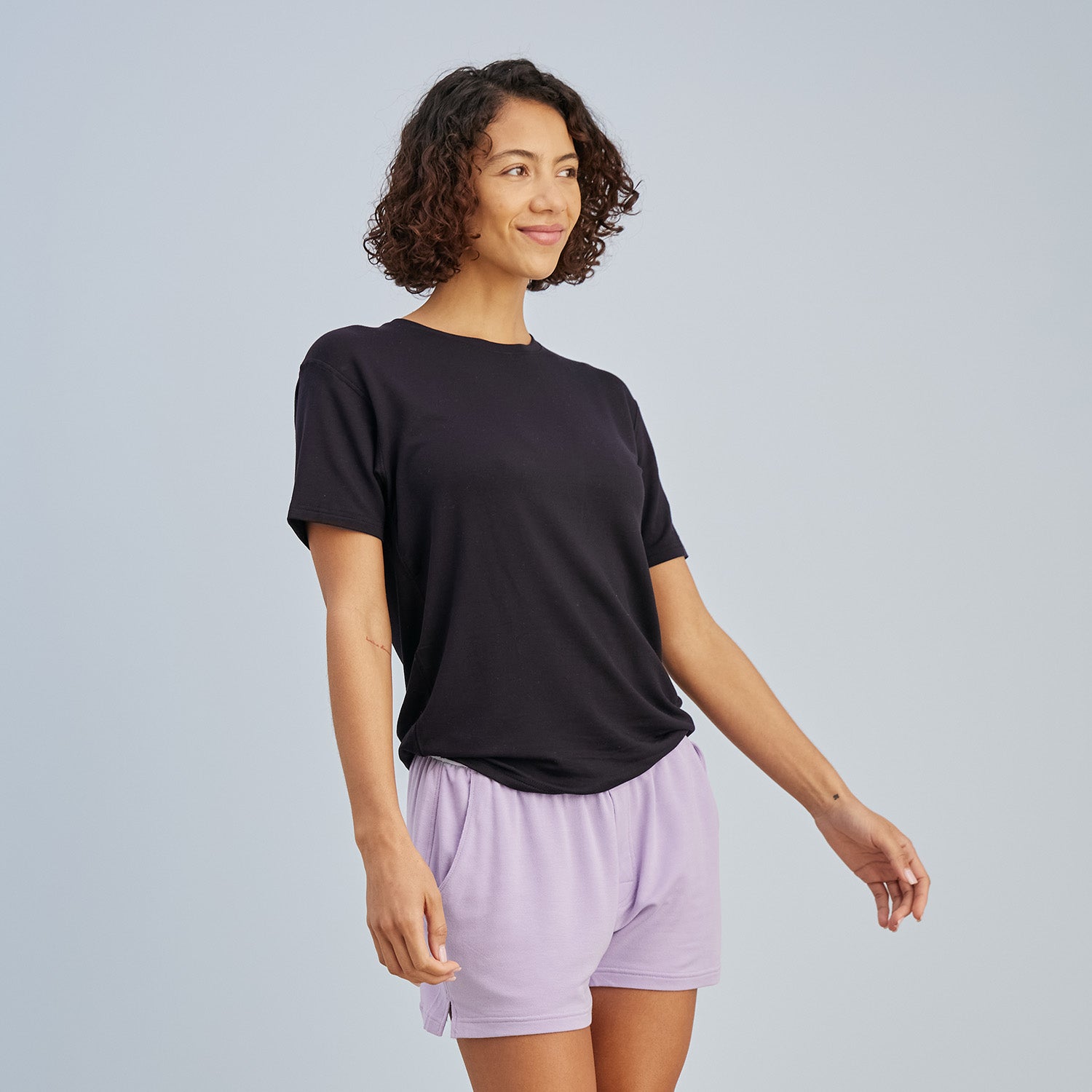 modelsizing1: Sharee is 5’9” and wearing a small. | type: women
