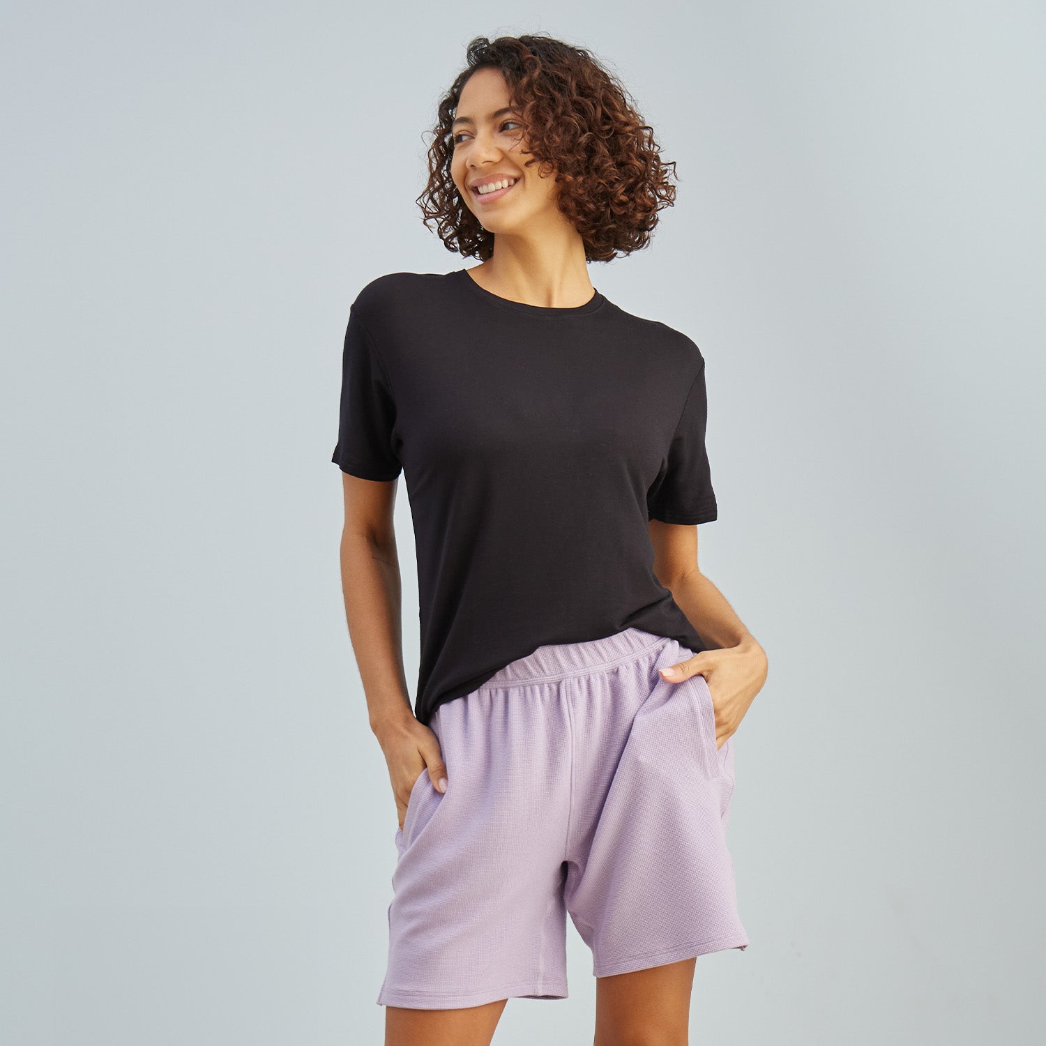 modelsizing1: Sharee is 5’9” and wearing a small. | type: women