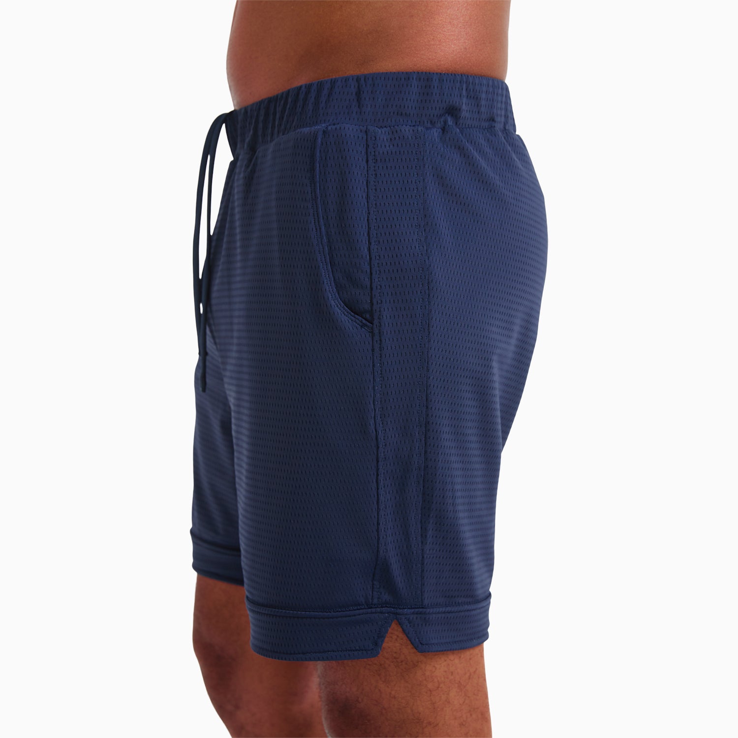 modelsizing1: Narada is 6’0” and wearing a medium. | type: men