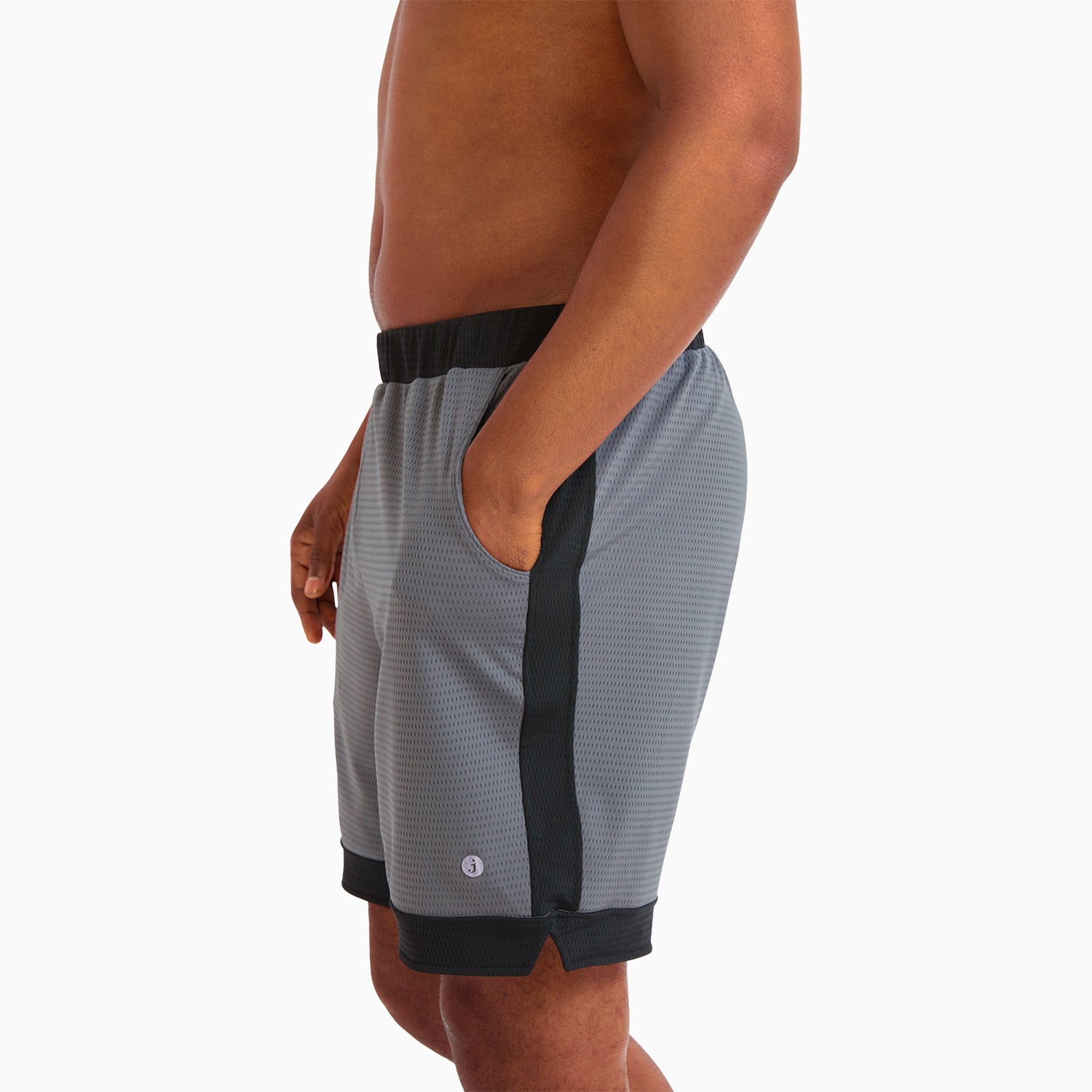 modelsizing1: Narada is 6’0” and wearing a medium. | type: men
