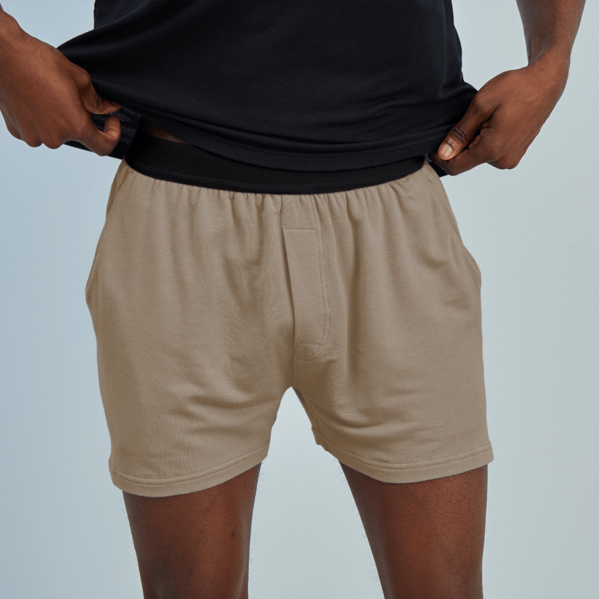 modelsizing1: Tope is 6’2” and wearing a medium. | first: mens, best-sellers, bottoms, jambys | type: men