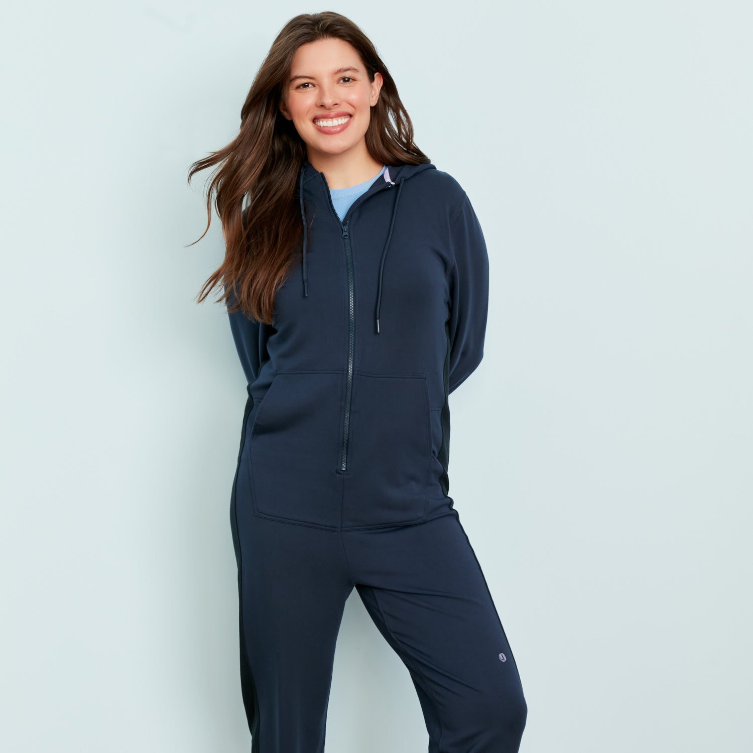modelsizing1: Dana is 5’9” and wearing a medium. | type: women
