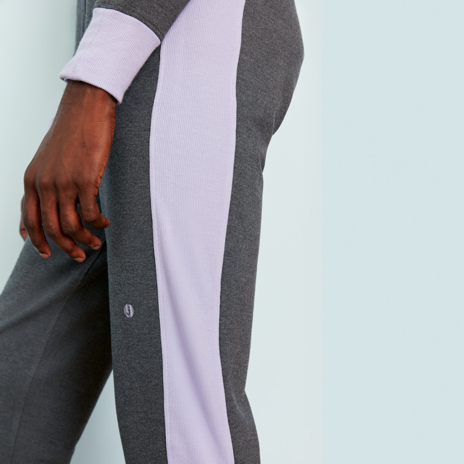 modelsizing1: Tope is 6’2” and wearing a medium. | type: men