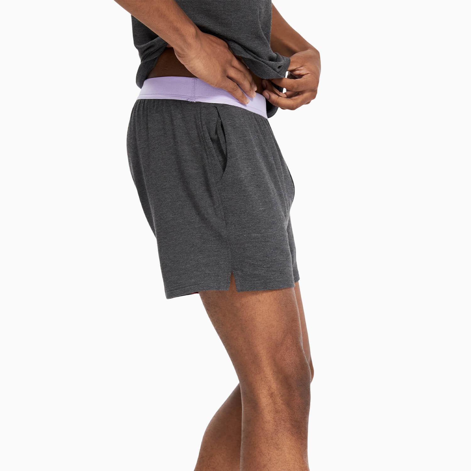 modelsizing1: Brandon is 6’0” and wearing a medium. | type: men