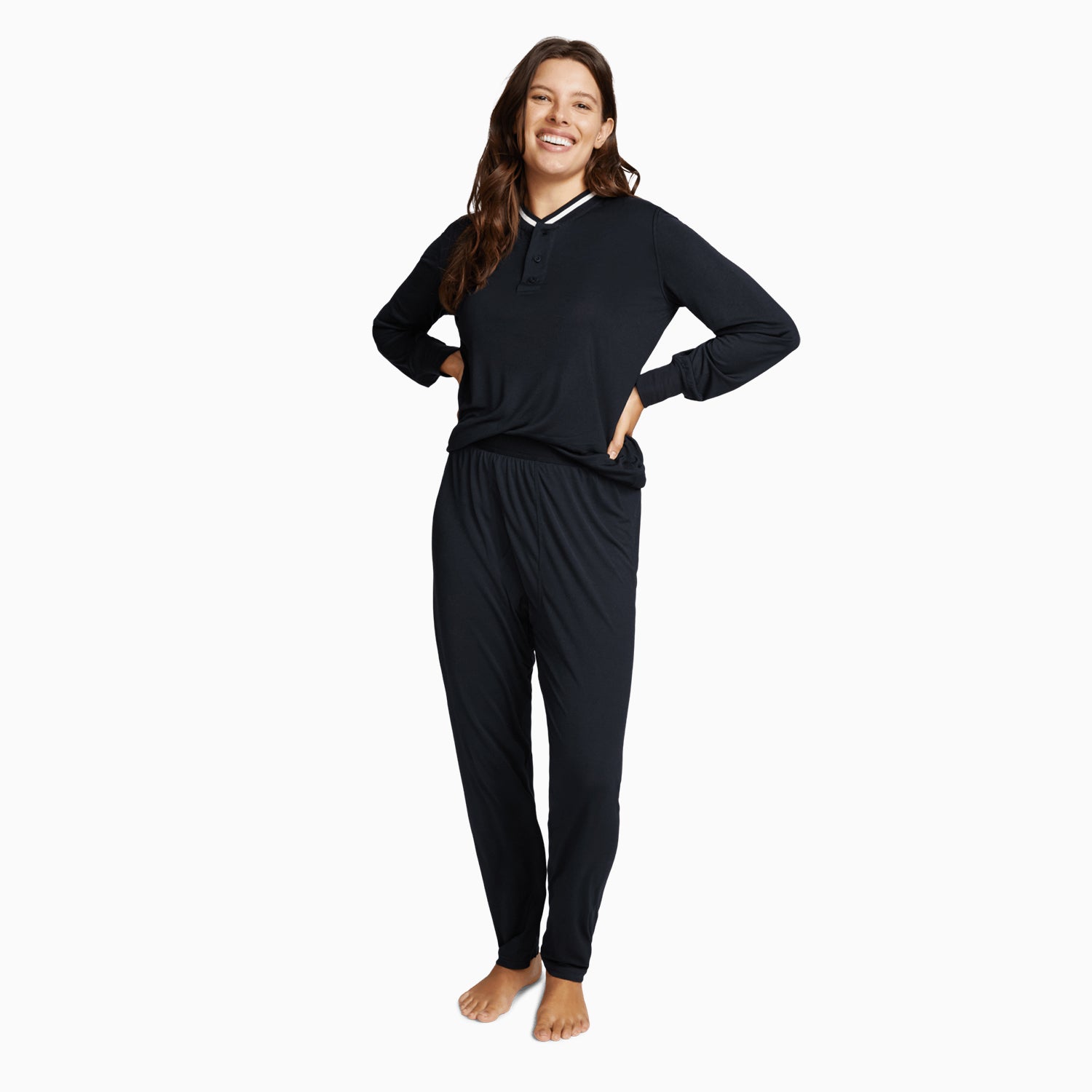 modelsizing1: Dana is 5’9” and wearing a medium. | type: women