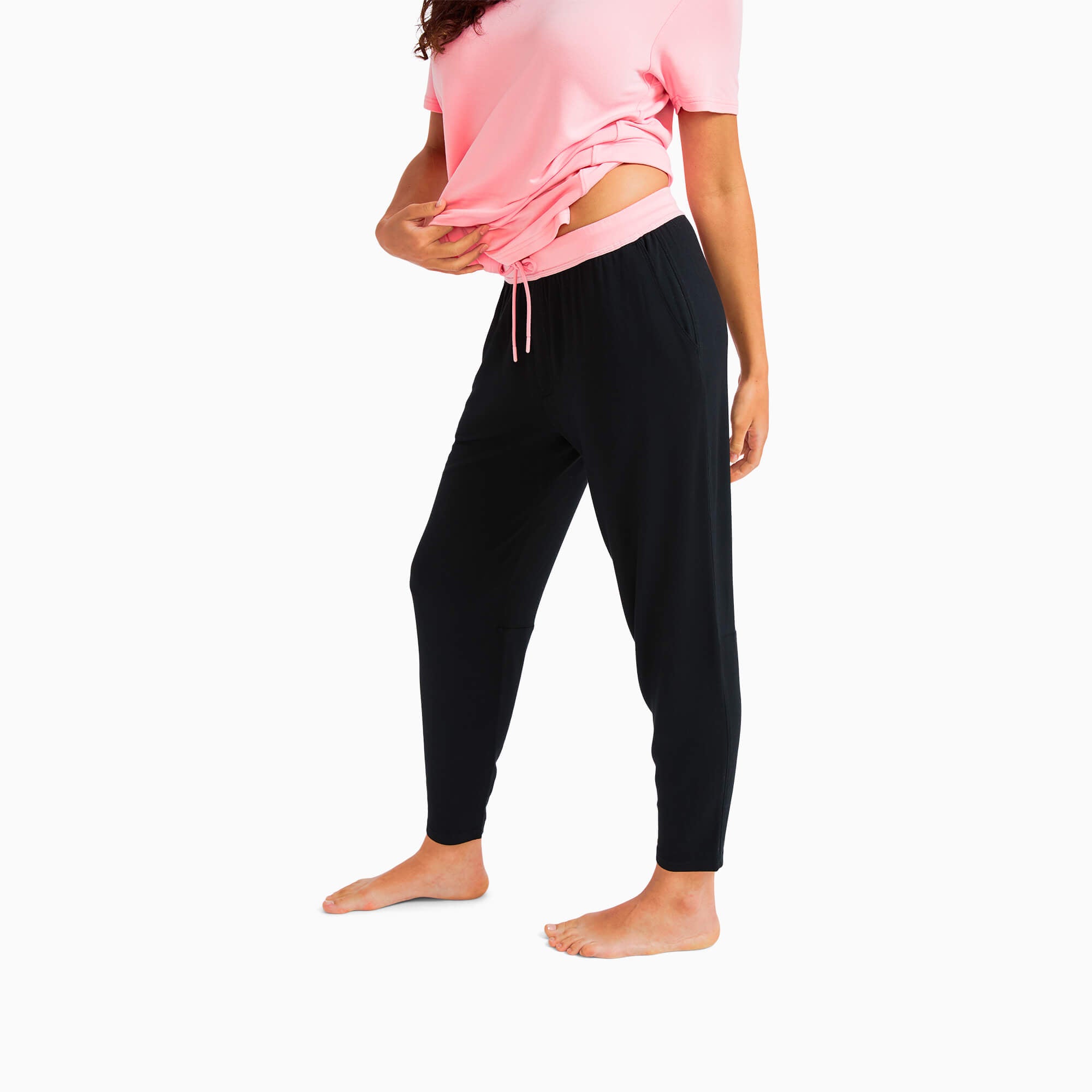 modelsizing1: Isabella is 5’9” and wearing a small. | type: women