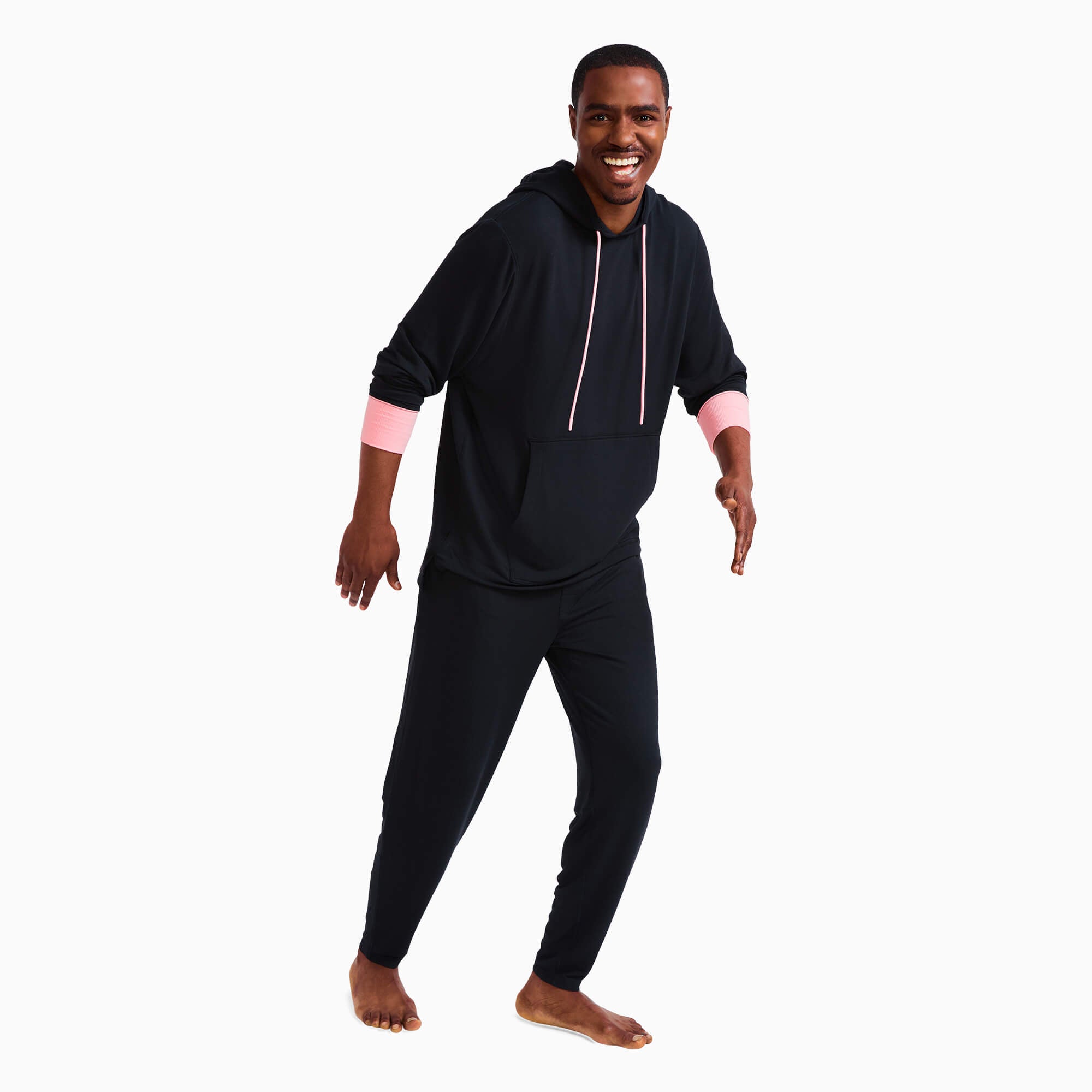 modelsizing1: Narada is 6’0” and wearing a medium. | type: men