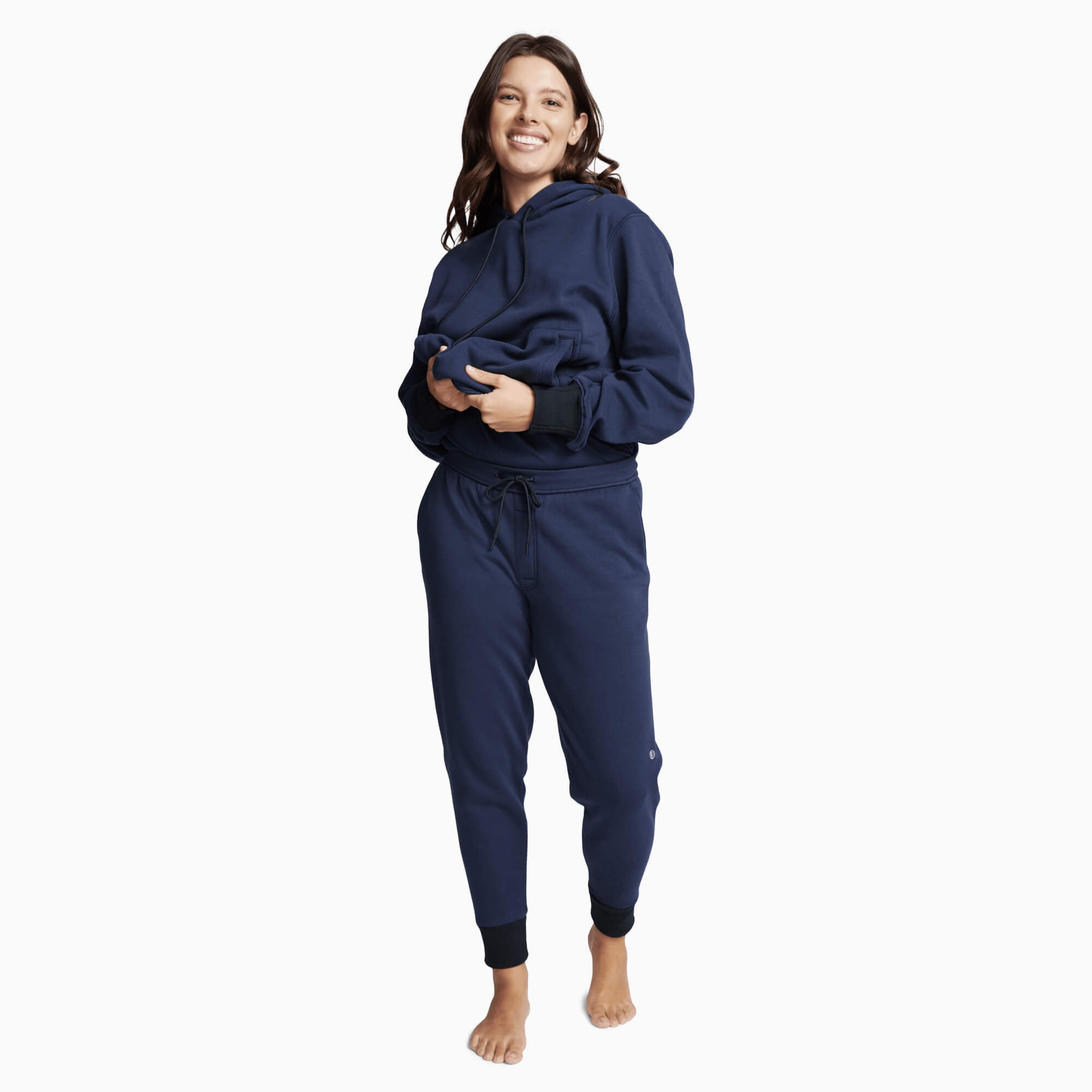 modelsizing1: Dana is 5’9” and wearing a medium. | type: women